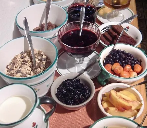 Kasbergblick Πανσιόν 2*