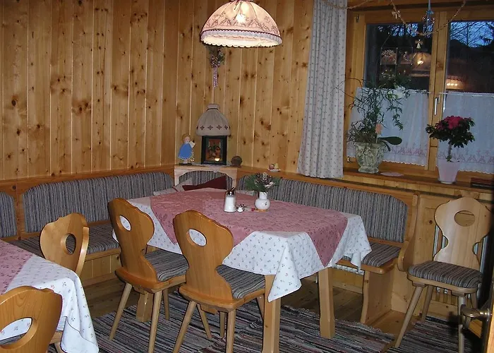 Kasbergblick Πανσιόν