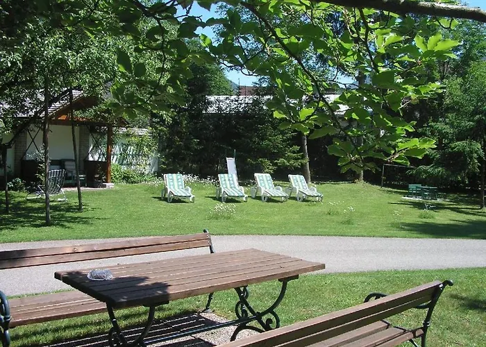 Kasbergblick 招待所 Scharnstein