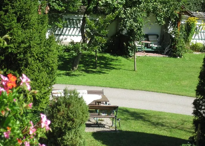 招待所 Kasbergblick 2*